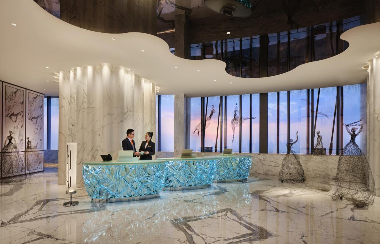 J Hotel, Shanghai Tower - Above All Else, Overlooking The Bund Xangai Exterior foto
