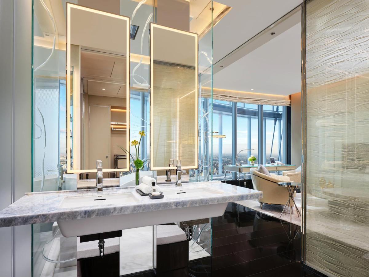 J Hotel, Shanghai Tower - Above All Else, Overlooking The Bund Xangai Exterior foto