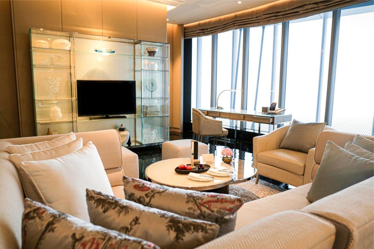 J Hotel, Shanghai Tower - Above All Else, Overlooking The Bund Xangai Exterior foto