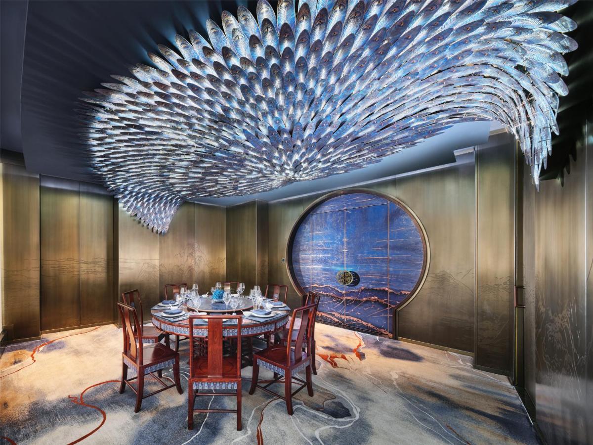 J Hotel, Shanghai Tower - Above All Else, Overlooking The Bund Xangai Exterior foto