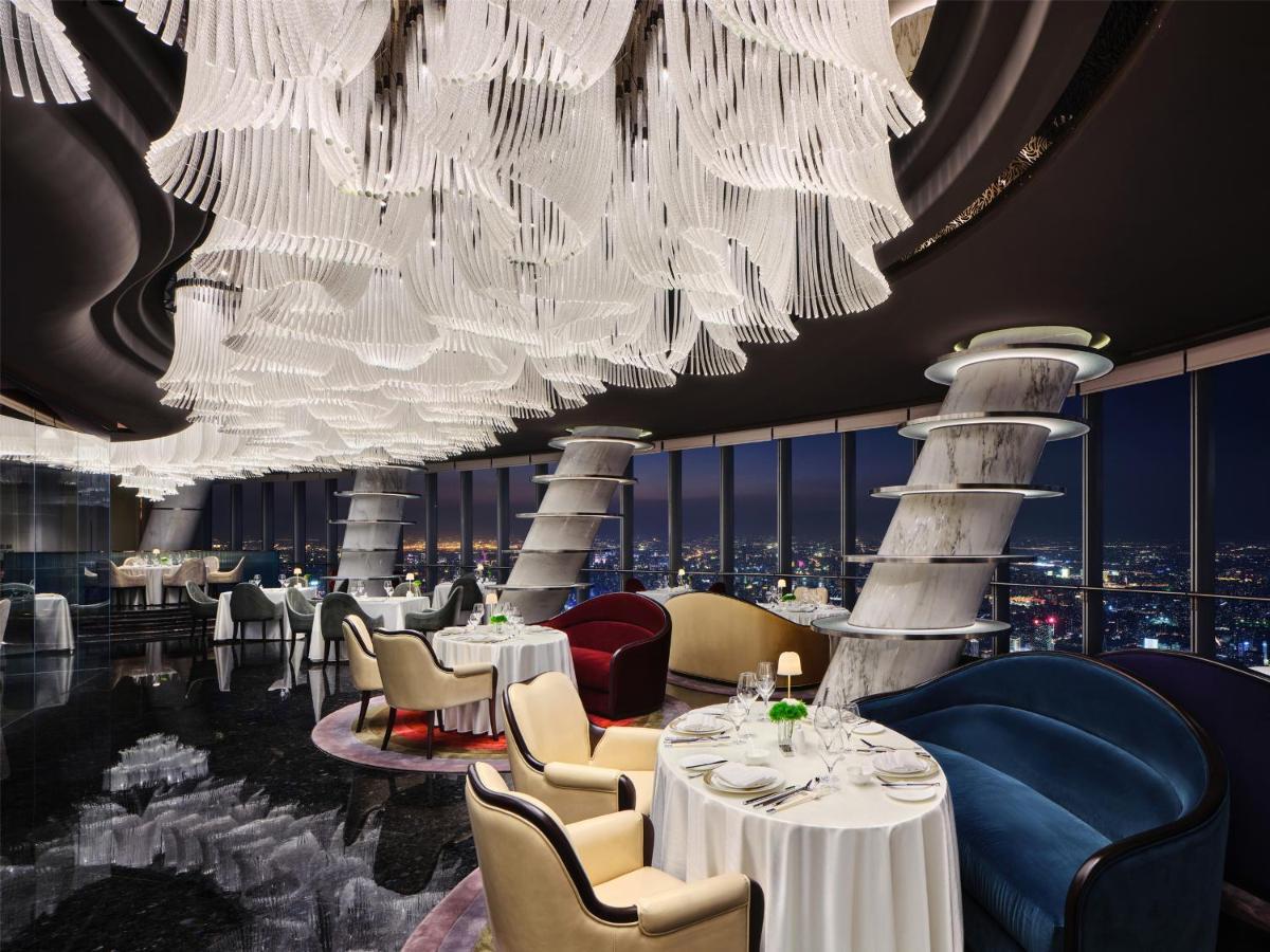 J Hotel, Shanghai Tower - Above All Else, Overlooking The Bund Xangai Exterior foto